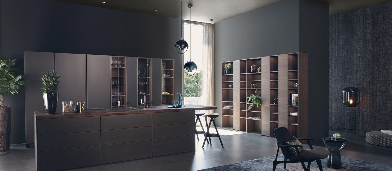 Dark Brown Leicht Handleless kitchen